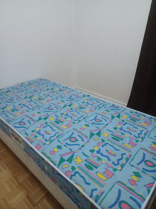 Alugo quarto  individual