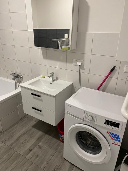 Kwatera prac. dla 10 osób - Wrocław Krzyki - dost. 50 m