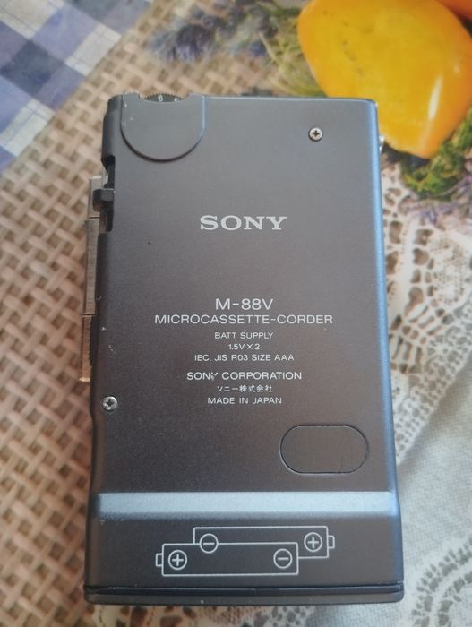 Диктофон Sony m-88v