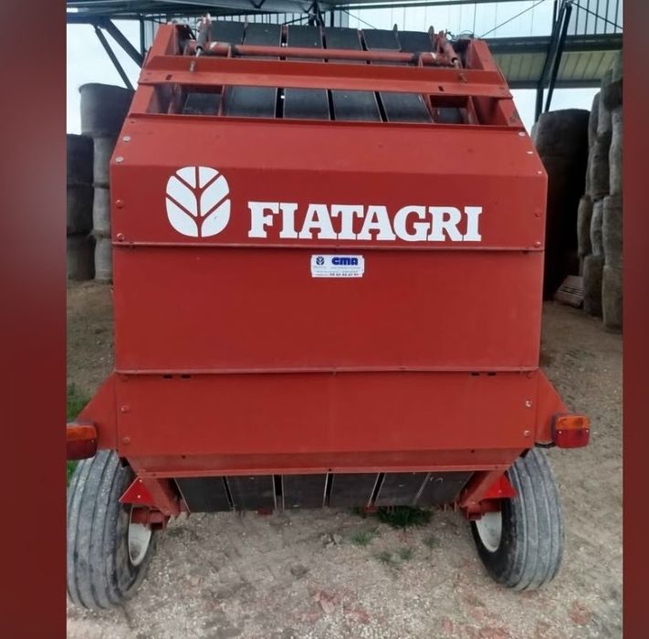 Enfardadeira de rolos