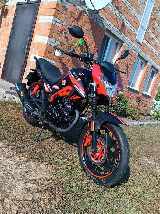 Мотоцикл Spark sp200 r27