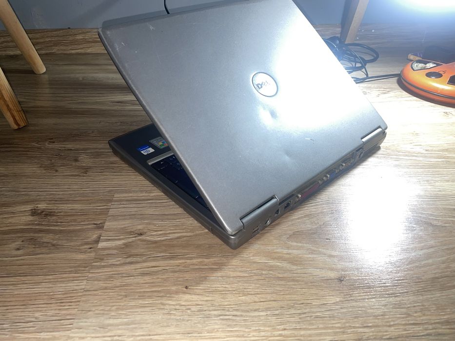 Dell LATITUDE D600 dobry stan