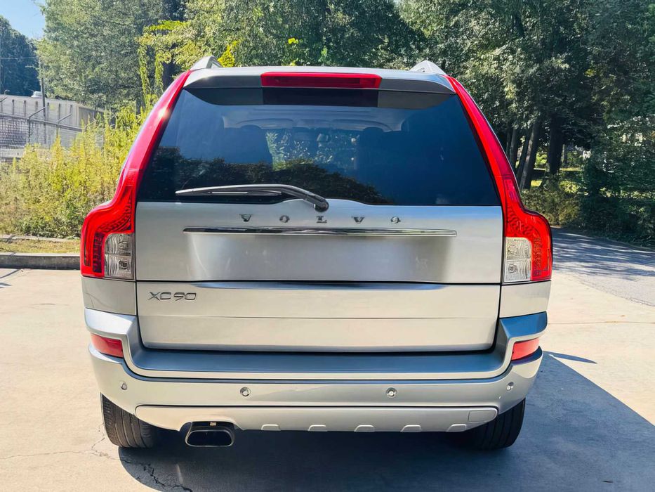 Volvo XC90      2014