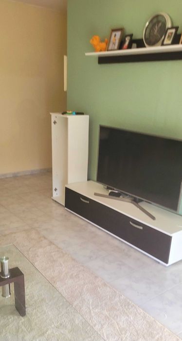Vende-se T2  (3 assoalhadas) em Massamá