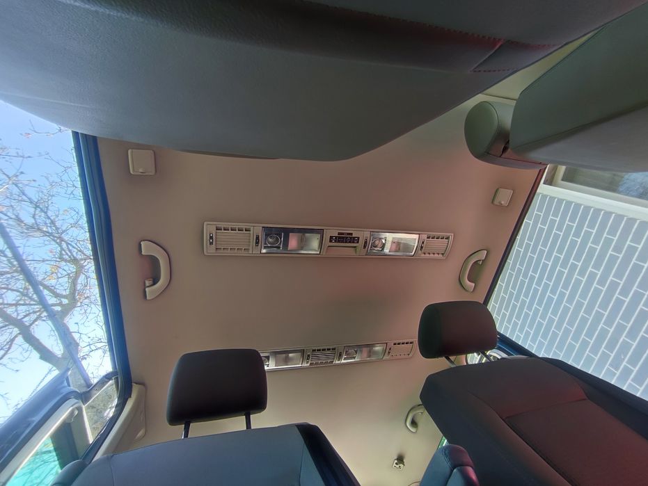 Фольксваген мультіван  Volkswagen Multivan