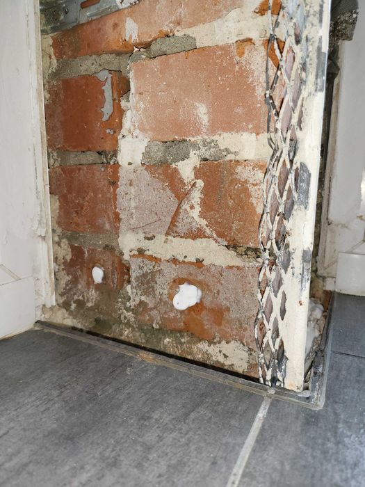 Izolacje Przeciwwodne Przeciwwilgociowe Izolacje Poziome Pionowe Hydro