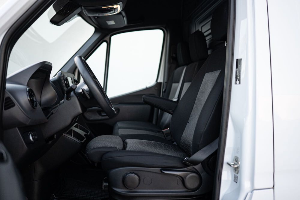 Od ręki! Wypożycz Wynajem BUS Furgon Automat Mercedes-Benz Sprinter