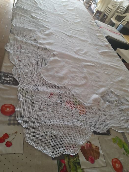 Toalha de renda e linho429047664598077445