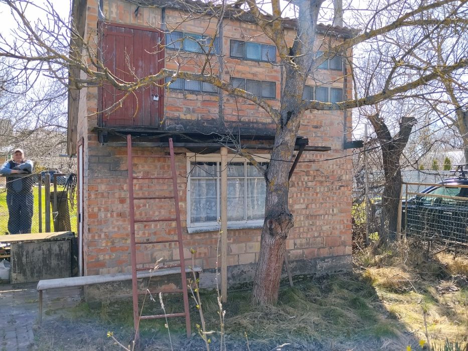 Дача будинок 24м2 ділянка 6с в дачному кооперативі