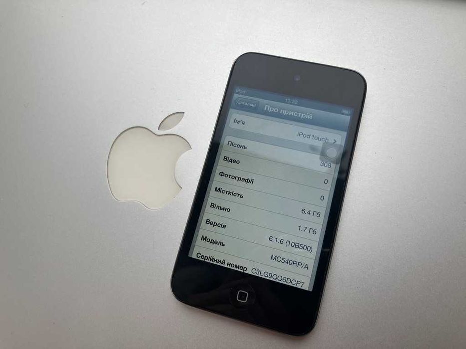 Apple iPod touch 4-gen \ ЦАП Cirrus Logic \ Акумулятор 35 годин програвання музики