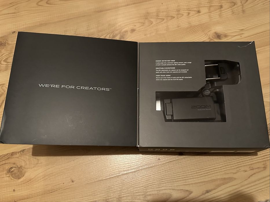 Zoom Q8 Camera HD + Audio Recorder