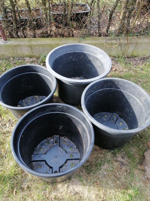 Donica plastikowa duża 40 - 50