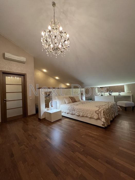 Здам будинок на дамбі київського моря