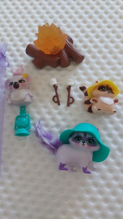 Barbie / Bonecas para menina