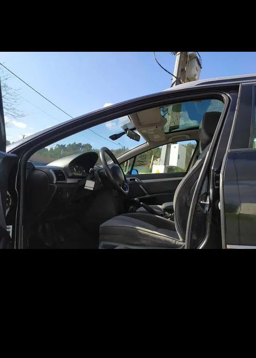 Peugeot 407 sw  1.6 hdi