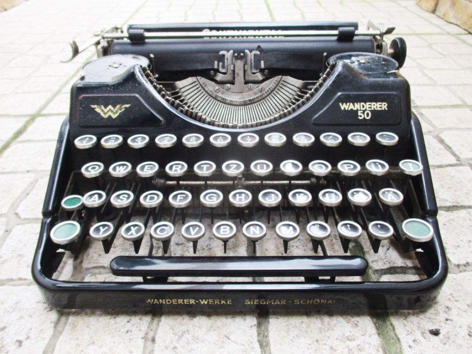 1931 - Maquina de escrever antiga - Funciona bem!