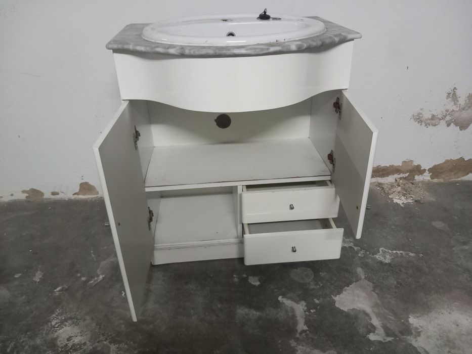 Movel-lavatório wc e bidé completo.