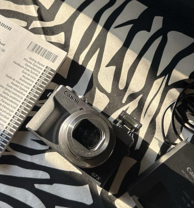 Canon g7x mark iii silver. Є гарантія. Новий!