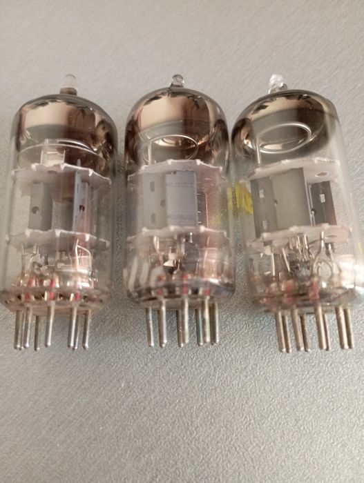 Радиолампы 6п3с"кобра "6н8с(6sn7)ECC81,E180CC