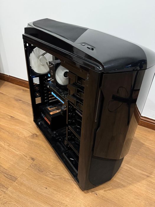 PC gamer i7 7700/GTX 1070 8GB/ 16GBRAM/SSD