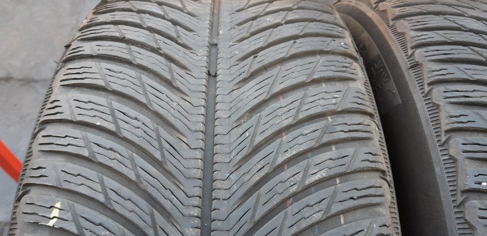 Opony Zimowe 235÷55÷17÷.MICHELIN.Rok 2021.Cena 215 zł.Montaż.Wysyłka.
