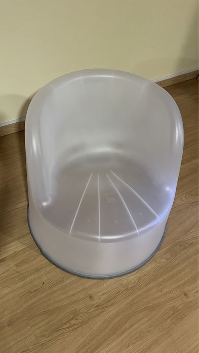 Poltrona em poliuretano (design K & M Hagberg)