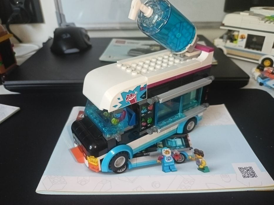 LEGO CITY ® 60384