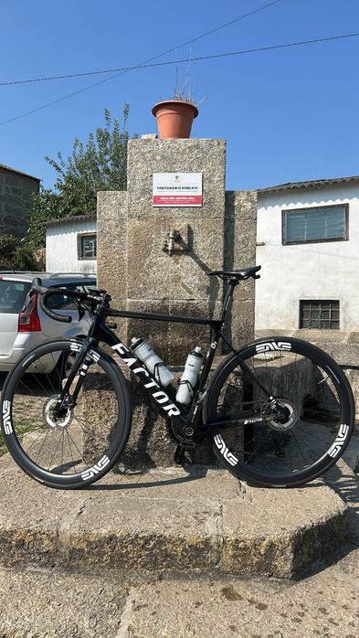 FACTOR O2  carbono T-54 – impecável