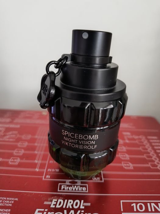 Viktor & Rolf Spicebomb Night Vision EDT 50ml