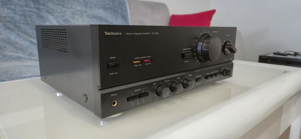 TECHNICS SU V660 wzmacniacz