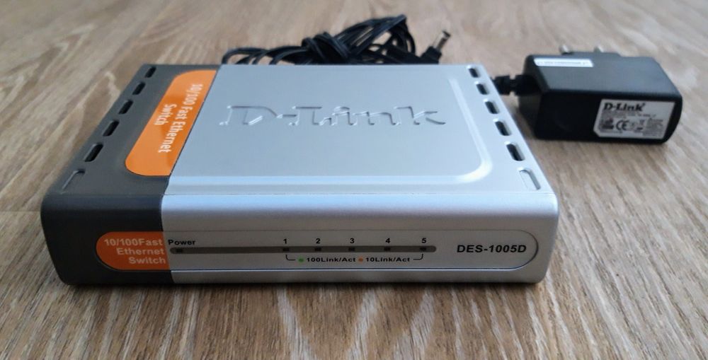 Сетевой коммутатор D-Link DES-1005D