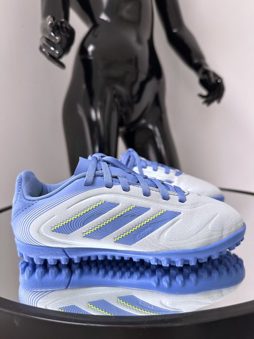 Мощные качественные сороконожки  копочки бампы Adidas COPA