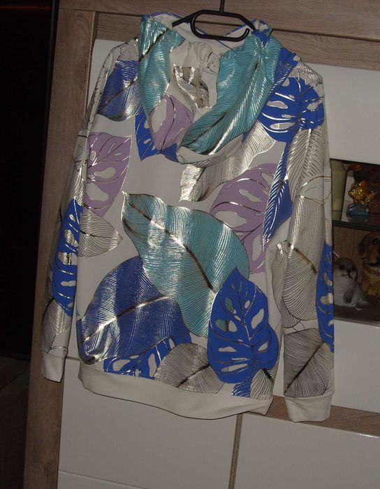 bluza z kapturem w liście monster-MEGI- r. S/M