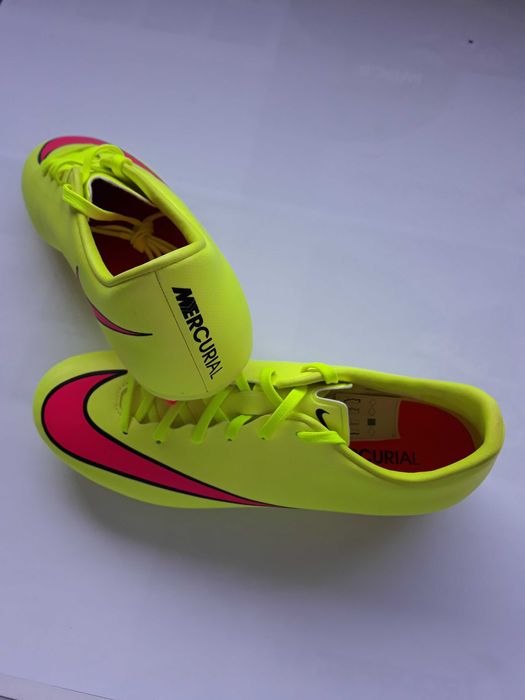 Nike Mercurial Victory FG - para o número 40,5