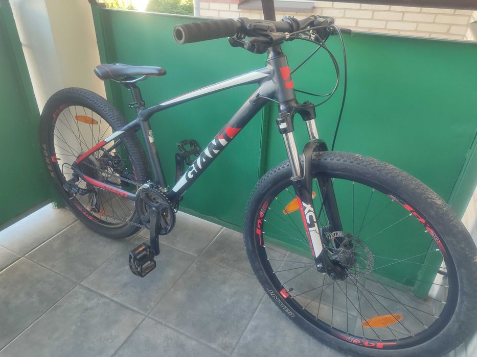 Rower MTB Giant ATX 2, rama XS, koła 26''