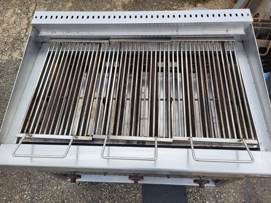 Grelhador a Gás de 3 Queimadores com Deflectores