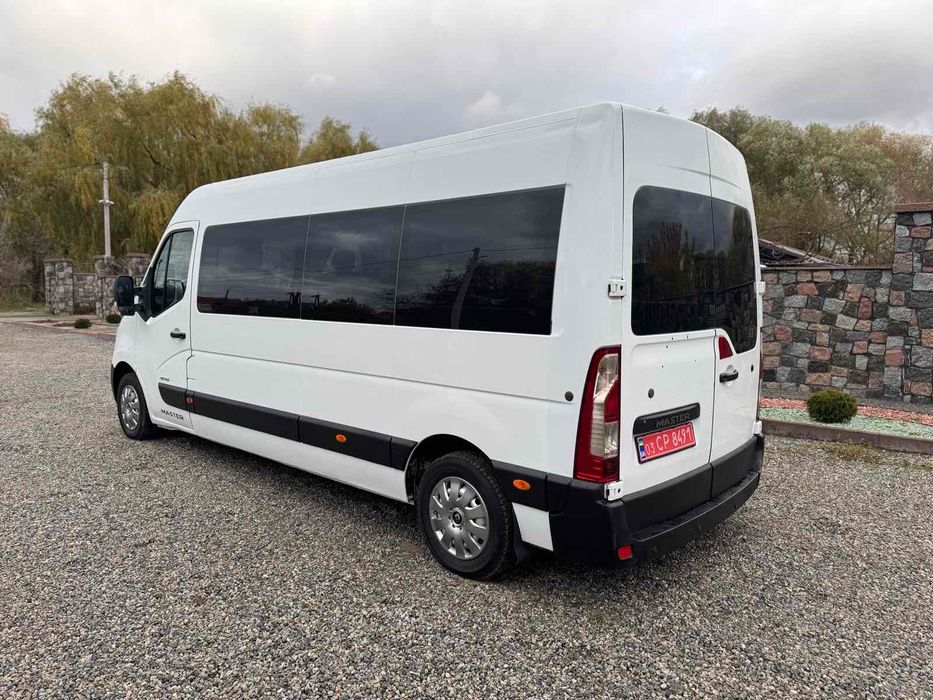 Renault Master 2014 пасажир 8+1