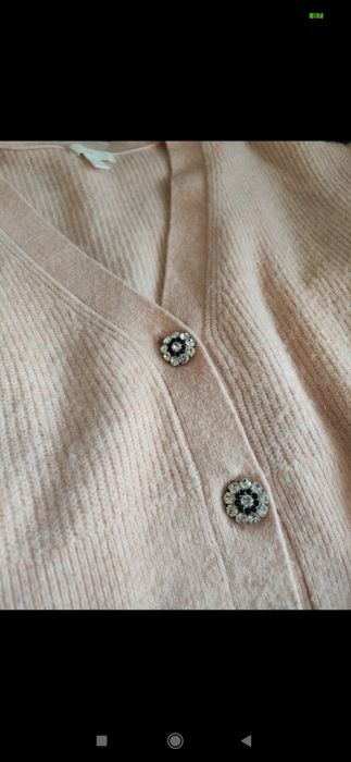 Morelowy sweter kardigan wełna alpaka z biżuteryjnymi guzikami