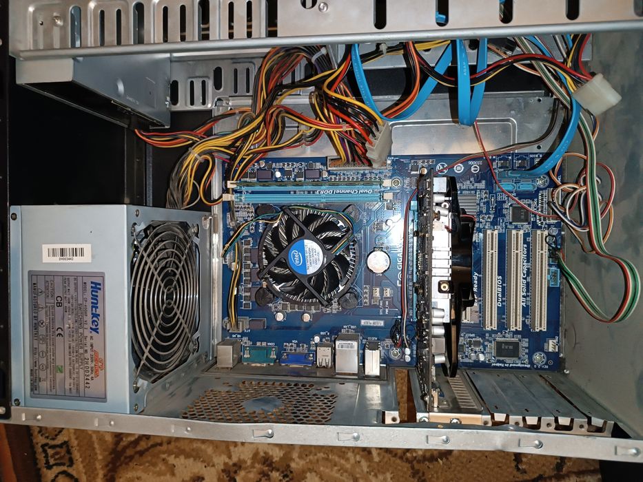 Продам компьютер