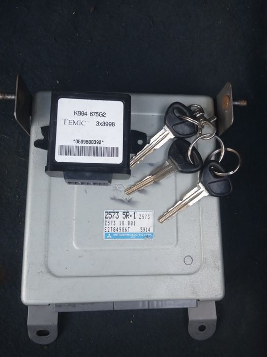 Генератор , стартер mazda 323f Ba