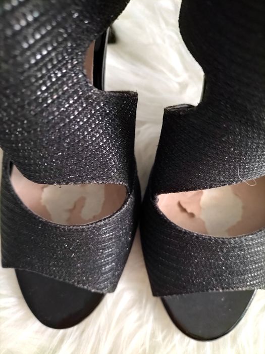 Buty czarne szpilki 38