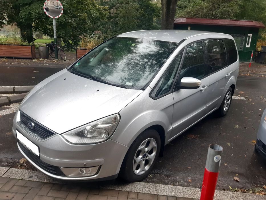 Ford Galaxy Ghia 7 osobowy Xenony Parktroniki przód tył Alufelgi Polecam!