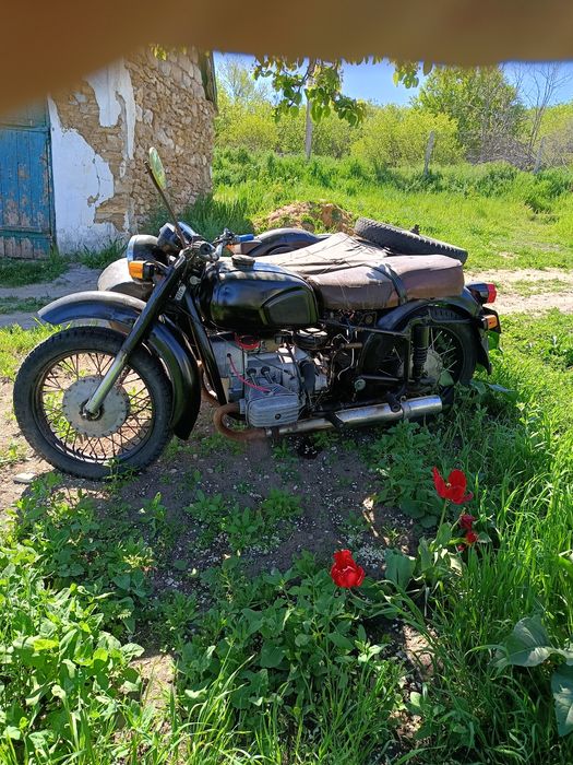 Днепр 11 на полном  ходу.