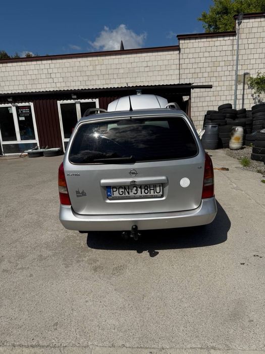 Опель Астра 1.6 бензин