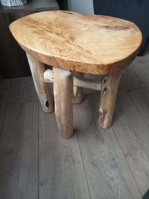 Taborety dębowe, olejowane