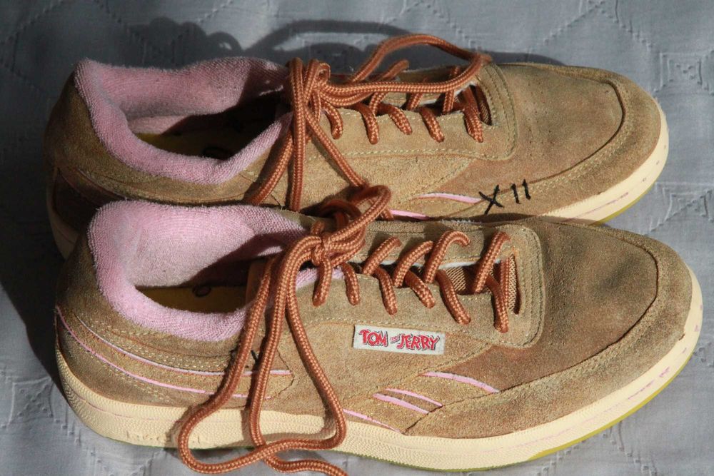 Reebok Tom and Jerry, skórzane sneakersy, r. 36