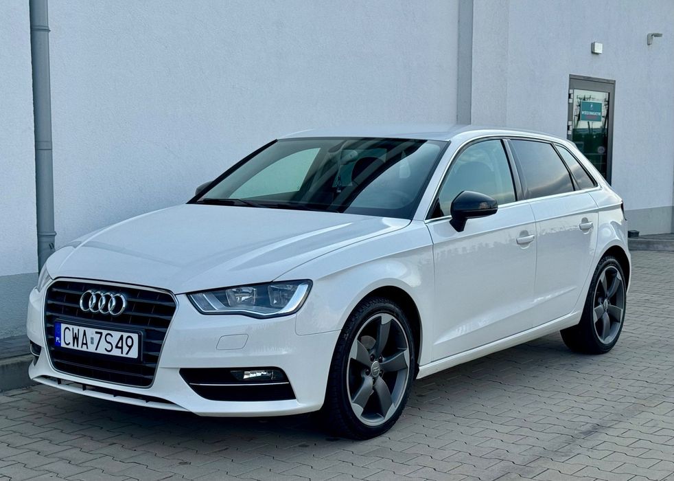 Audi A3 Sportback 1.6 TDI 110km S-tronic 2014 r Super Stan Rotory Navi Bluetooth 5-Drzwi