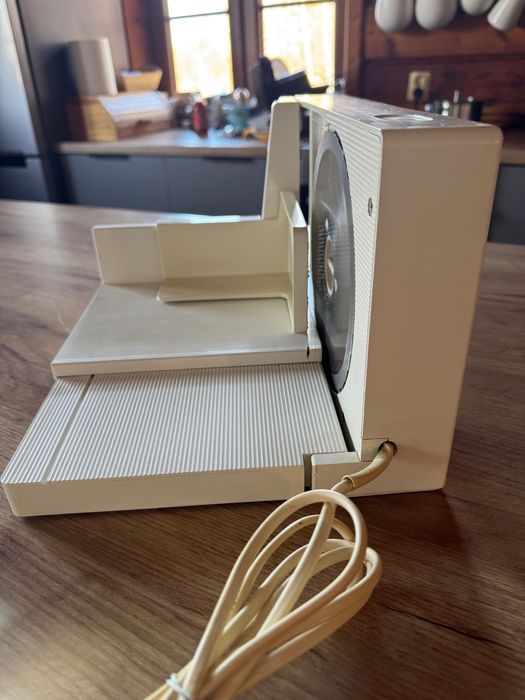 Maszynka elektryczna do wędlin i pieczywa GORENJE