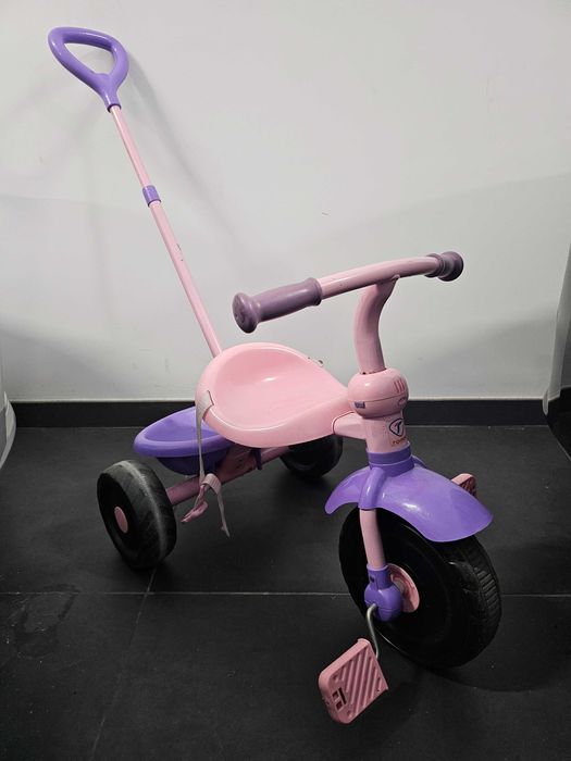 Triciclo com pega