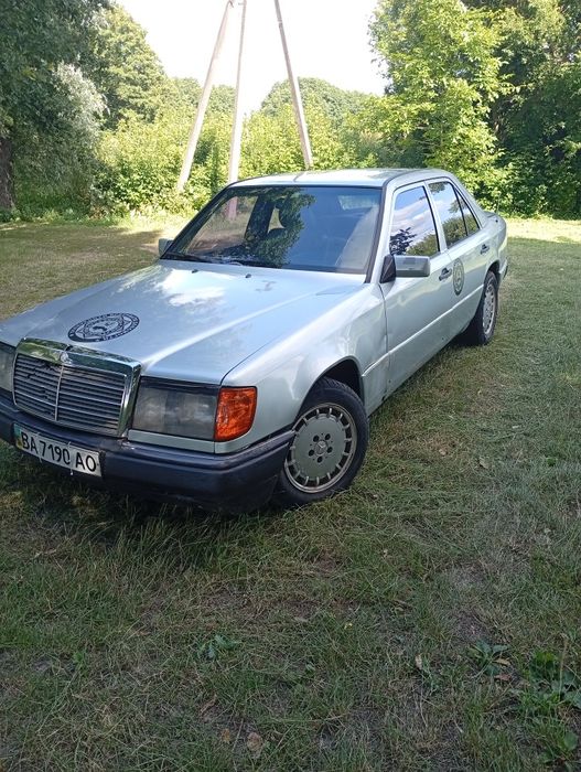 Продам Мерседес 124 дизиль